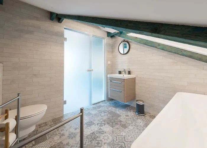 Euroadria בית הארחה